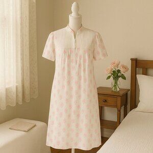 Gilligan Omalley Duster Nightgown Size M Floral Half Zip VTG Style Lounge Dress